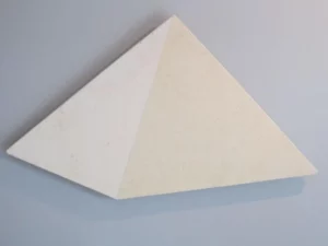 Silvia-Antik-Pyramide