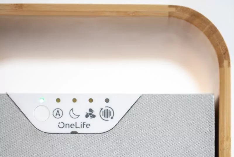 OneLife_X-Closeup_Displaypanel_1